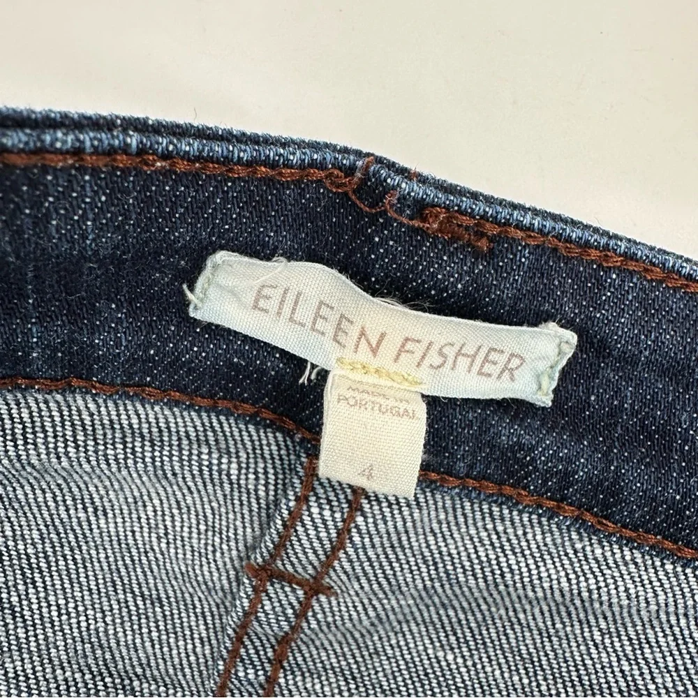 EILEEN FISHER Jeans Womens Size 4 Dark Wash Denim Made in Portugal